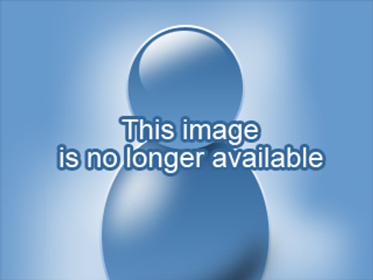 Straight 45 years cam model Indian_Sky Female Black hair Slender body speak English